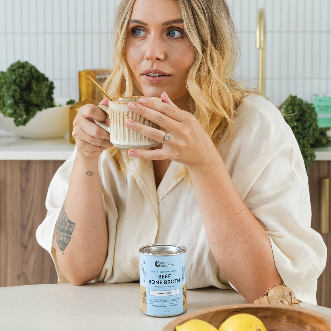 Beef Bone Broth Hearty Original lifestyle image