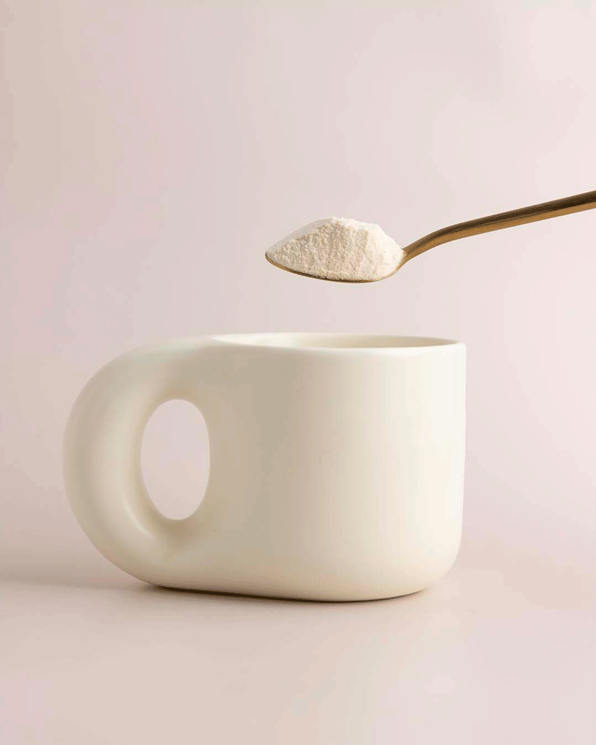 Collagen Salted Caramel White Hot Chocolate