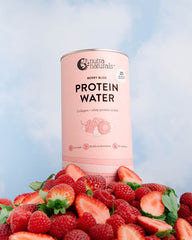 Protein water container berry bliss on a light blue background